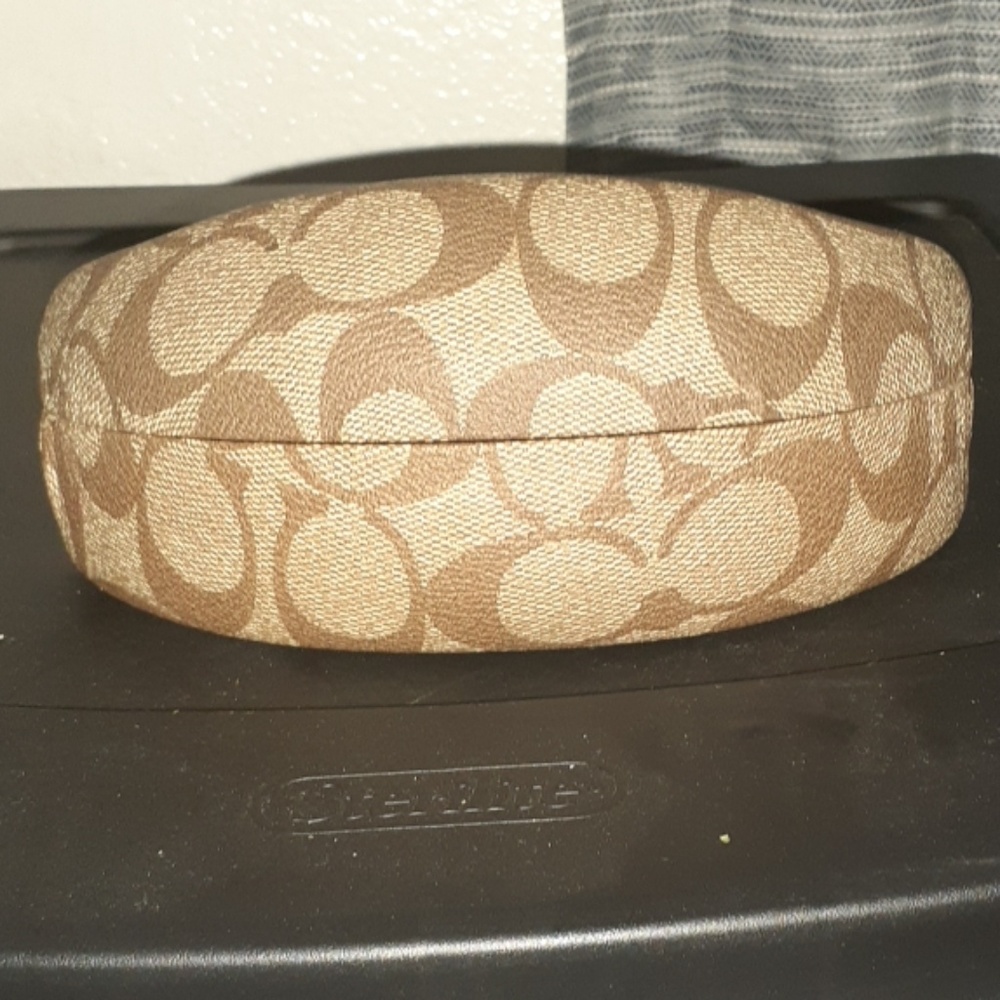 Authentic coach sunglasses case